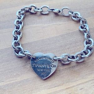 Tiffany & Co return to Tiffany heart tag charm bracelet